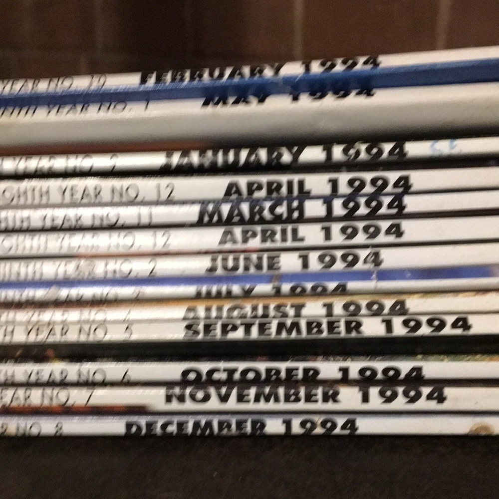 Vintage 1994 Field & Stream Magazines All 12 Issues Hunting Fishing Outdoor - Picture 3 of 16